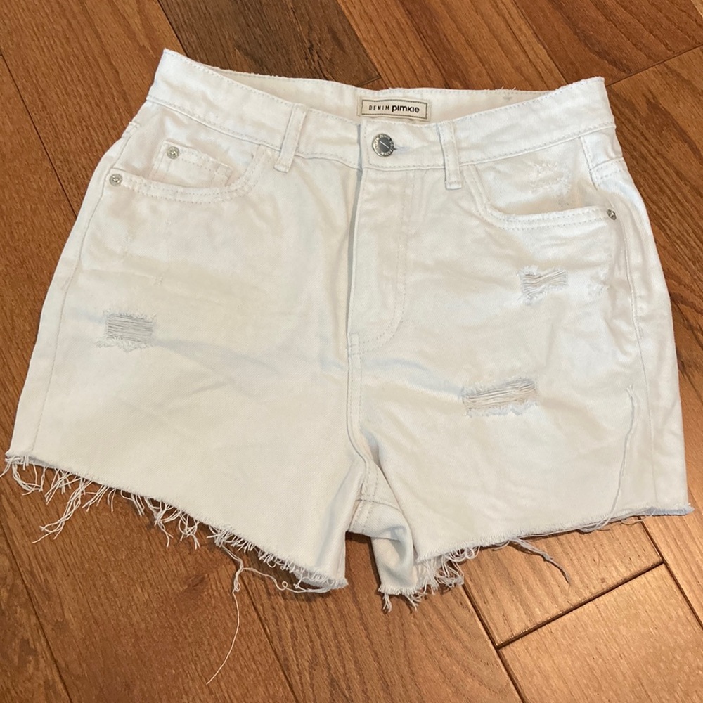 white jean shorts distressed cutoffs high rise size 3